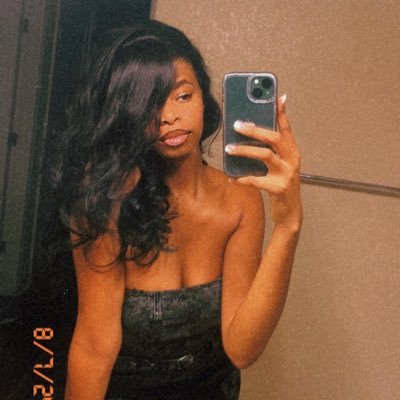 _imaniase Profile Picture