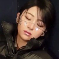 sid (@hyunthird) 's Twitter Profile