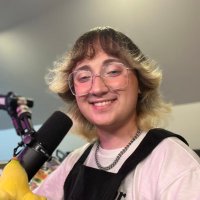 eden riley 🌻 (@peedenisonline) 's Twitter Profile Photo eden riley 🌻 (@peedenisonline) 's Twitter Profile Photo