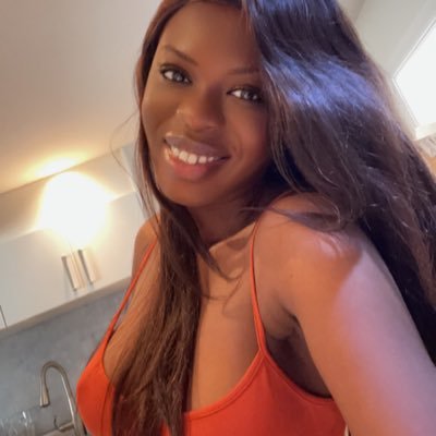 iamdreadmil's profile picture. lcutiee🌻🤎💫| kitchen rat👩‍🍳| Mildee🔥