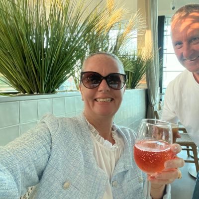 rachelwindon's profile picture. Est.1969UK 🏴󠁧󠁢󠁥󠁮󠁧󠁿 The only time you fail is when you fall down and stay down. Live your best life & follow the sun … always be kind to yourself 🤗