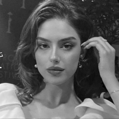 xi2l0's profile picture. ,