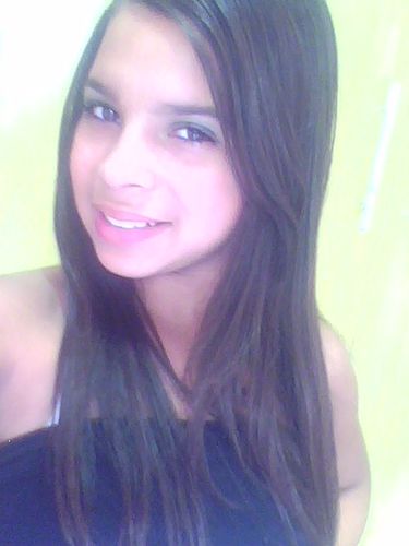 A pequena de 13 anos, geminiana , boba,ciumenta, corintiana,chata e totosa e sister da @BrendaIgnaacio , quer saber mais....
Follow me? Sigo de volta *-----*