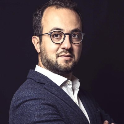 Prof de philo, chef de file Place publique Paris @placepublique_