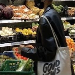 SnoobrurTPLiLM's profile picture. 