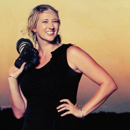 saramacphoto's profile picture. Have camera will travel. Based in Hutchinson KS   Specialzing in high school seniors, babies, families & weddings.