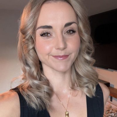 On a mission to retire millions of people with crypto education! Crypto is high-risk. Tweets are not intended for UK residents! 🚀 | Evolution Influencer ⚡️