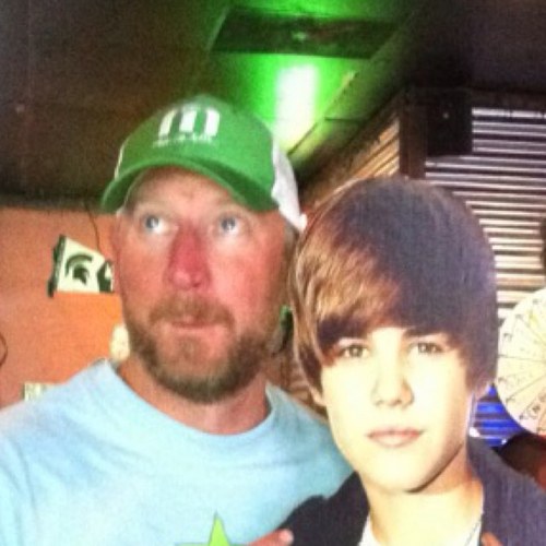 LeftFieldLoony's profile picture. 