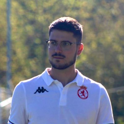 VictorRefo's profile picture. 🧑🏻‍💻 Marketing Digital ⚽️@CultuAcademia