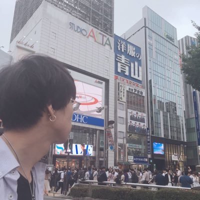 web受託| webスキルで稼ぐ方法を発信 | 26歳 | ブログで失敗→受託で副業デビュー→フリーランス→今 | 本気で1から頑張りたい20代30代の仲間募集中📩