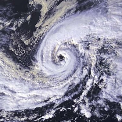 Tracking Windstorms, Medicanes and other weather events. Near daily outlooks for the European region whenever I got time. A member in @ForceThirteenEU