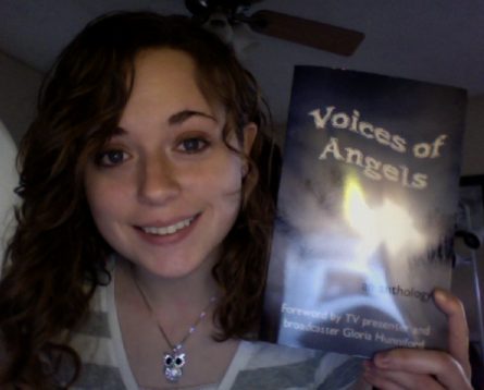 My name's Amanda. I read books. Oh, and write them too. Want more info? Visit my website: http://t.co/e8hXiha7 :)