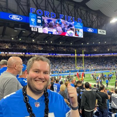 Detroit Lions fan. Taco Bell and live event enthusiast. #OnePride