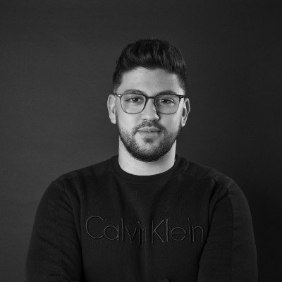 riwanl8's profile picture. 