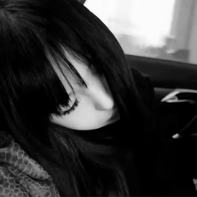 qiujiaying886's profile picture. 