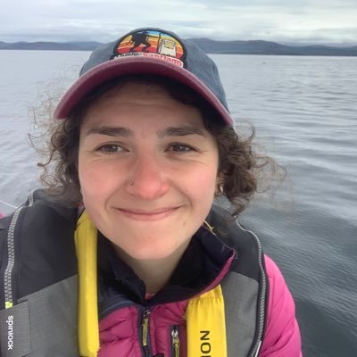 Doctoral Teaching Assistant @PlymUni | Formerly @_SMRU_ | Marine Mammals, conservation, & getting outdoors 🏔 She/her. 🐋