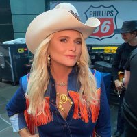 Miranda Lambert (@m_lambert06) 's Twitter Profile