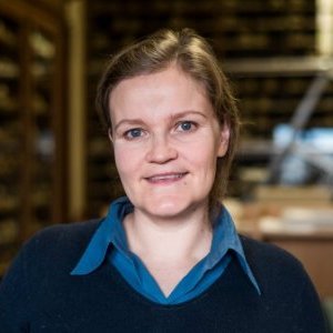 prehistoric archaeologist, enthusiastic about the European Bronze and Iron Ages, motherhood, bio-archaeology, interdisciplinarity, dead people, prof @univienna