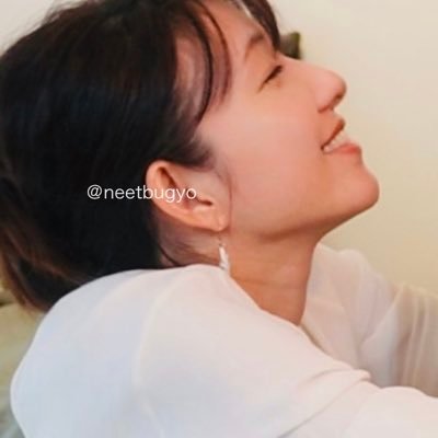 避難用兼妻にと子アカウントです🔑メインの @neetbugyo とは違う40代の日常も投稿していきたいと思います🔗フォロー👤いいね🤍リポスト🔁ありがとうございます🥹🙏