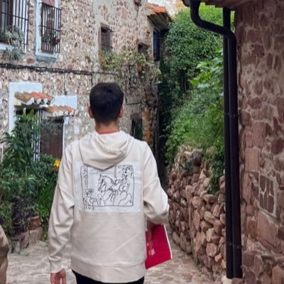 MarcPauner's profile picture. The power of imagination makes us infinite💫