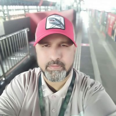 joshi_olly's profile picture. 