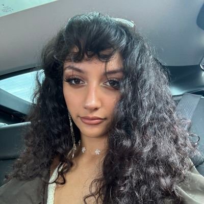 jasminxie420853's profile picture. 