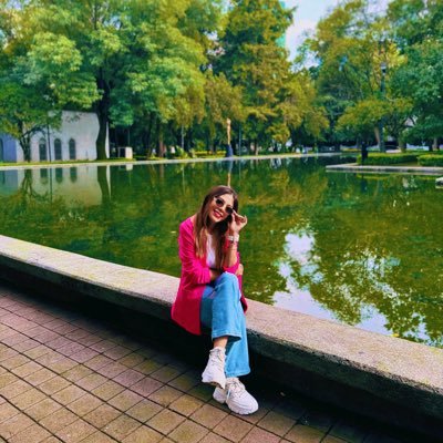 Mamá Enamorada, políticamente incorrecta, Rockera, apasionada, futbolera, adicta al café, una Jarocha viviendo en la Cdmx.!! 🇲🇽( Chairos ni entren )