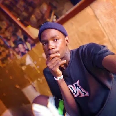 miyevyb's profile picture. I am a boy 
WHO wants 
Tiwit just I will 
I will get follows 
Like 10k