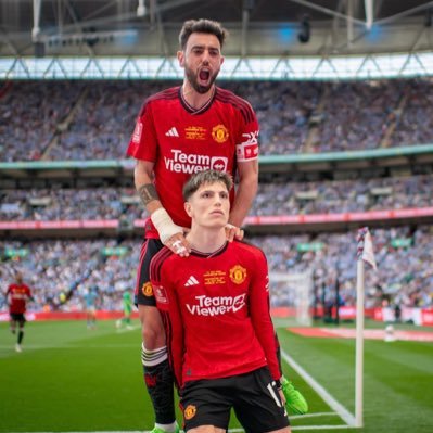 @ManUtd Manchester is RED😈