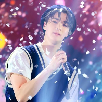 If you can dream it you can do it ♥♥♥ MOONBIN STAN