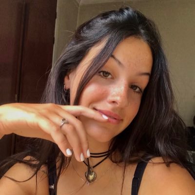 camisimoni_'s profile picture. 
