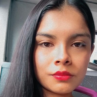 LeslieMora90015's profile picture. 