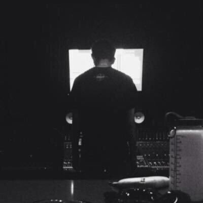 Lines of Logic™さんのプロフィール画像