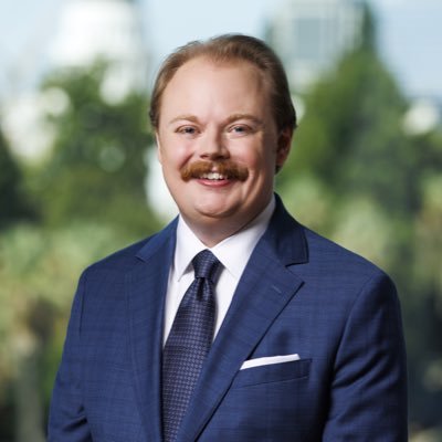 Lobbyist @BrownsteinHyatt. @CALaborAgency & @JerryBrownGov alum. #CALeg & #CApolitics is my jam. Tweets & typos are my own - dance moves & curse words are not