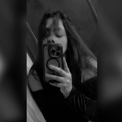@Asdfghjkl__mee