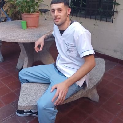 JnlsMrtz's profile picture. Estudiante de Enfermería 🩺
CETED.