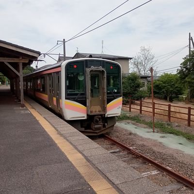 乗り鉄と撮り鉄とガンプラ,美プラが好きです。好きな車両はe129系とe235系1000番台(スカレンジ)です。Amazonの欲しい物リストhttps://t.co/VYkCmaGXDd