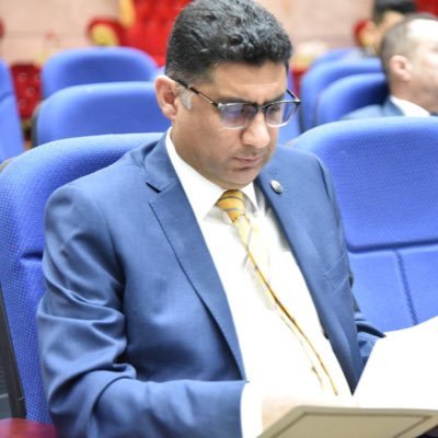 دكتوراه في الاعلام وباحث في الشؤون السياسية والإستراتيجية ،اعلامي ، واكاديمي ، اقف مع الحق اينما كان وخدمة الوطن اغلى الغايات وكل الناس اصدقائي حتى من يرفض ذلك