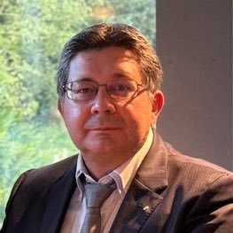 Emerging markets investor, leading an independent investment corporation focusing on equity investments in Emerging Markets.