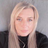 vicki rowles (@rowlesvicki2) 's Twitter Profile