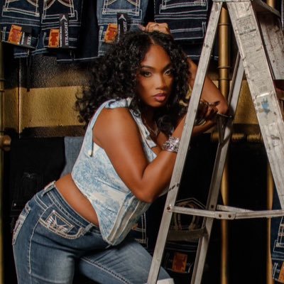 Rapstress & Entrepreneur 👑💜 914 Forever #JoNation IG: @OfficialJoMajesty My Latest Single, “LIFE IS A DREAM” is Available Now‼️ #LinkInBio