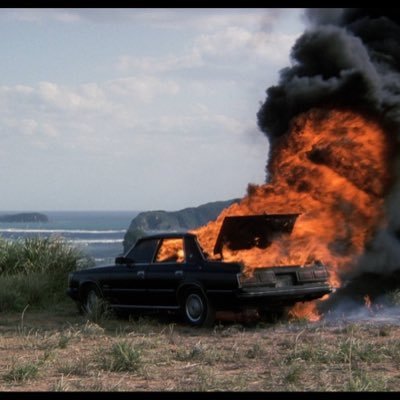 interrofilms's profile picture. movies i like. don’t tell elon.