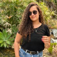 Carol Silveira (@caarollrs) 's Twitter Profile