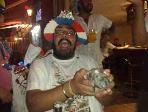 jasinderlovlee's profile picture. Follow me and find out!