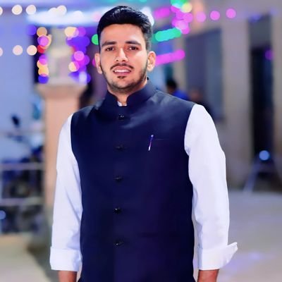 #कलम_से_क्रांति 📚🖊️ #सत्य का साथी।।
#युवाओं का सहयोगी। #इंसानियत से वास्ता 🙏
#राजनीति का अनुभव 😊