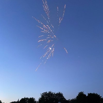 julesbatgirl's profile picture. The unoriginal hippie.