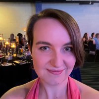 Rowena Perry (@friday_17) 's Twitter Profile