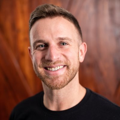 Dr. Alex Twenge Profile