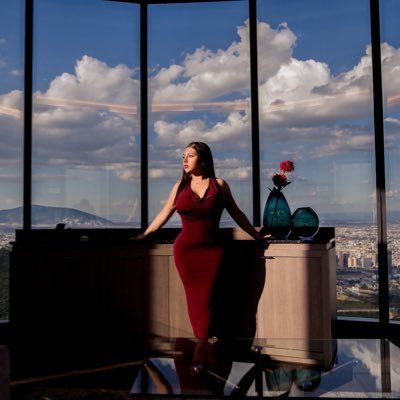 🇲🇽Mexican-Lebanese essence🇱🇧✨ 🎭Humor & Bold Attitude 💡🤍@LoredoGiovanna_ // @_GioLoredo 💎 Step into my world👇🏼