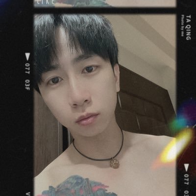 White80854522's profile picture. 高雄 ｜30y ｜170/64｜單身 ｜異性戀 ｜電影咖｜香水控｜唱歌｜喝酒｜